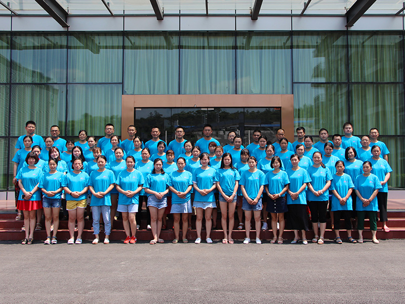 澳门新葡萄新京威尼斯药业生产团队 